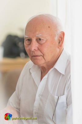 Isten éltesse, Sanyi bácsi!