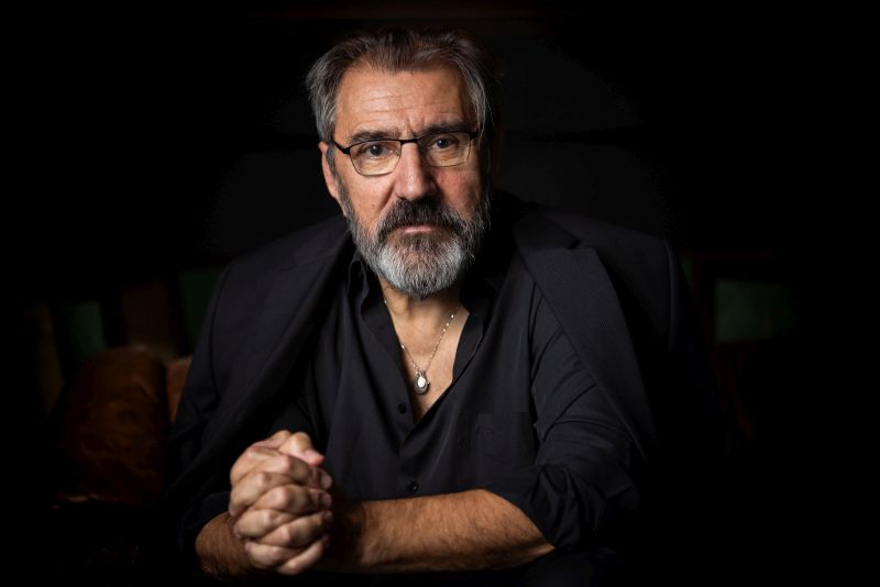 Békésen tart előadást Eperjes Károly