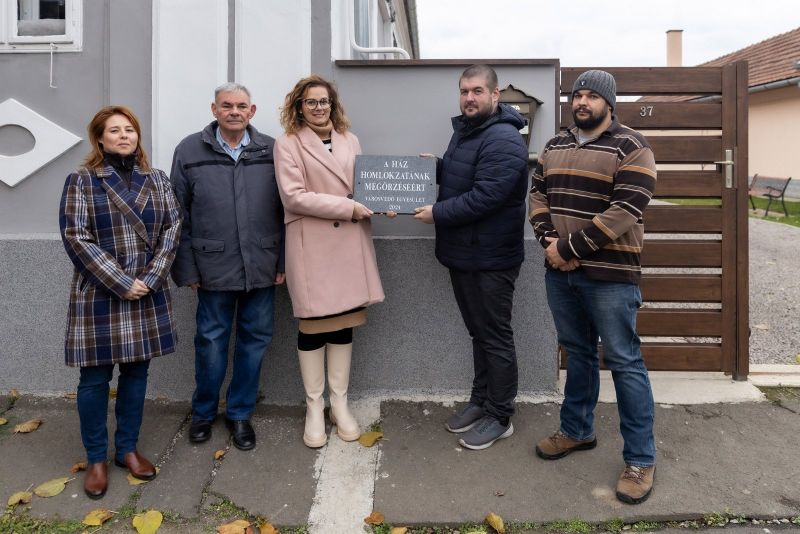 Átadtuk a "Ház homlokzatának megőrzéséért" elismerésünket!